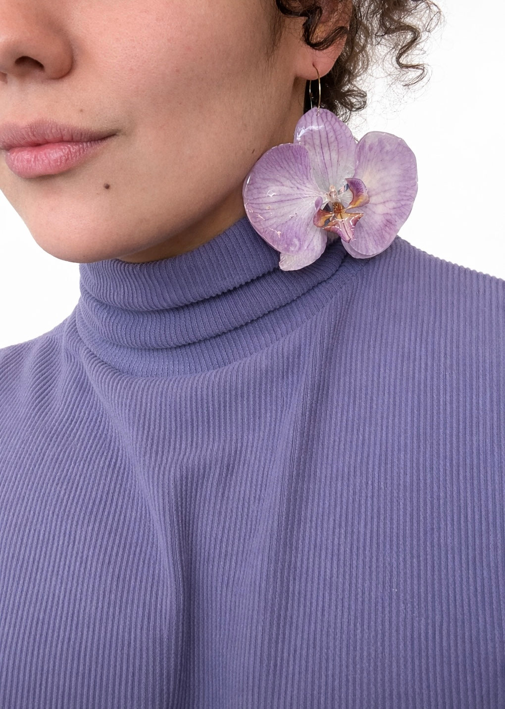 Purple orchid earrings in resin