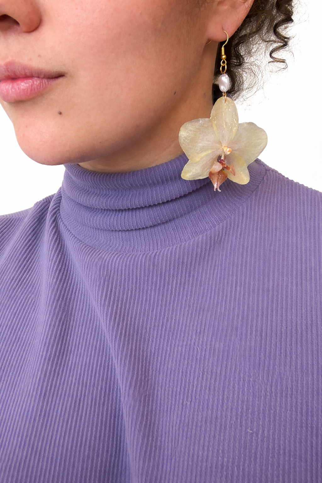 Yellow Orchid with Pearl